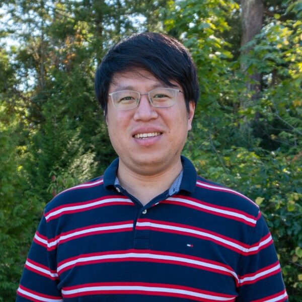 Photo of Cliff Feng.